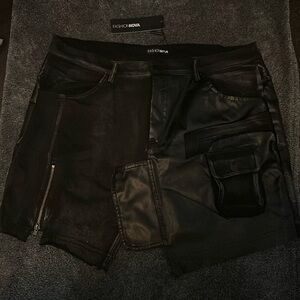 BRAND NEW - Fashion Nova Cargo Mini Skirt